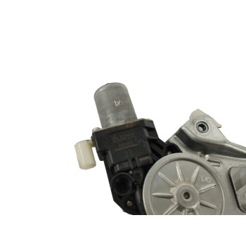 Recambio de elevalunas delantero derecho para mitsubishi l200 / triton (kj_, kk_, kl_) 2.2 di-d 4wd referencia OEM IAM 5713A474 