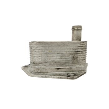 ENFRIADOR ACEITE MOTOR 264102A300 