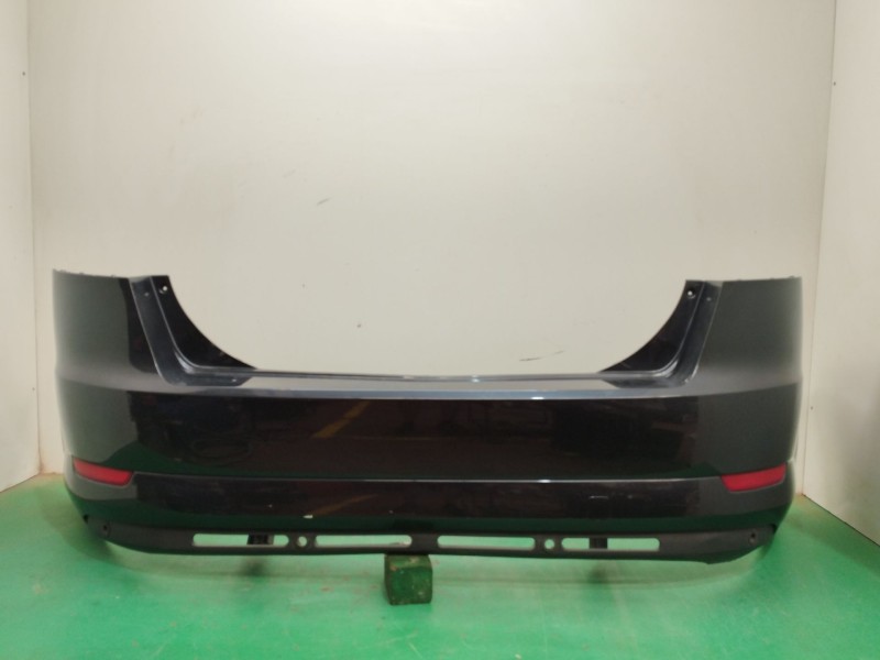 Recambio de paragolpes trasero para ford mondeo iv (ba7) 2.0 tdci referencia OEM IAM   