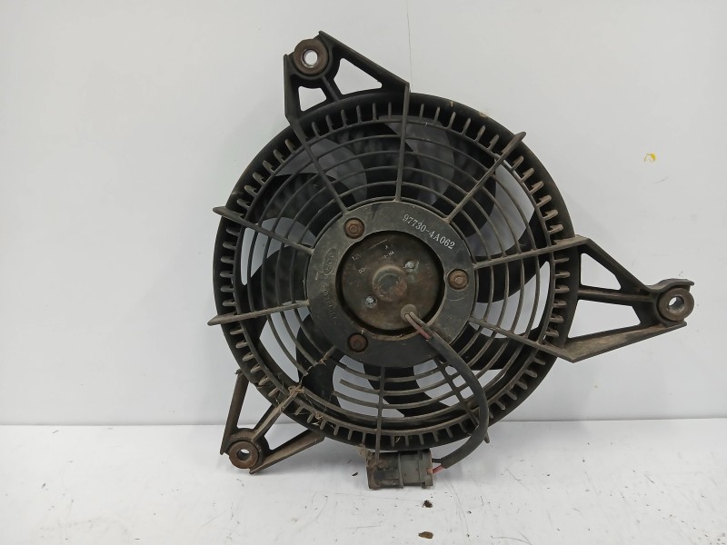 Recambio de electroventilador para hyundai h 1 2.5 turbodiesel referencia OEM IAM 977304A002  