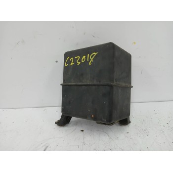 Recambio de filtro aire para hyundai h 1 2.5 turbodiesel referencia OEM IAM 282314A002  