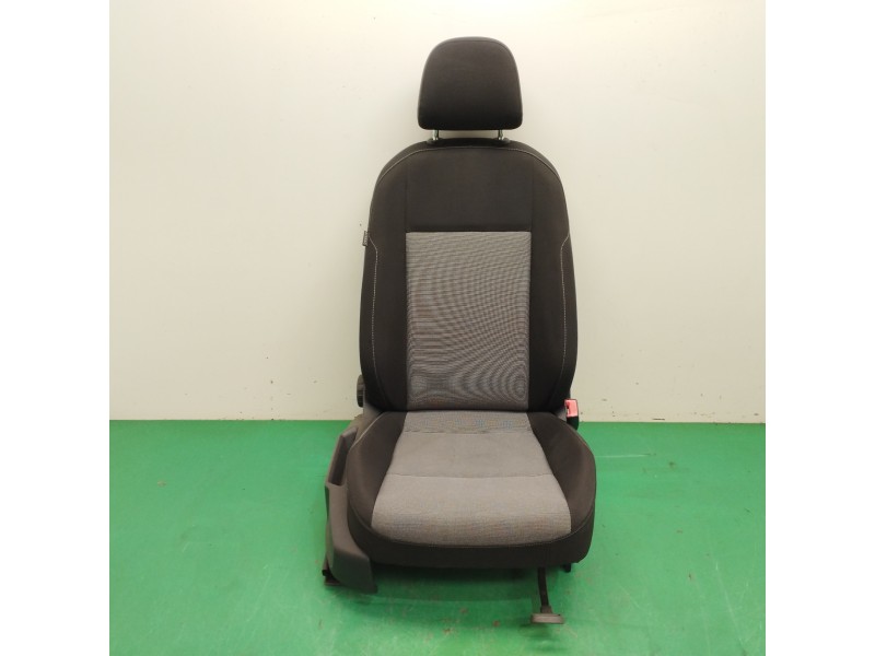 Recambio de asiento delantero derecho para volkswagen golf vii lim. 1.6 16v tdi dpf referencia OEM IAM Recambio de asiento delantero derecho para volkswagen golf vii lim. 1.6 16v tdi dpf referencia OEM IAM