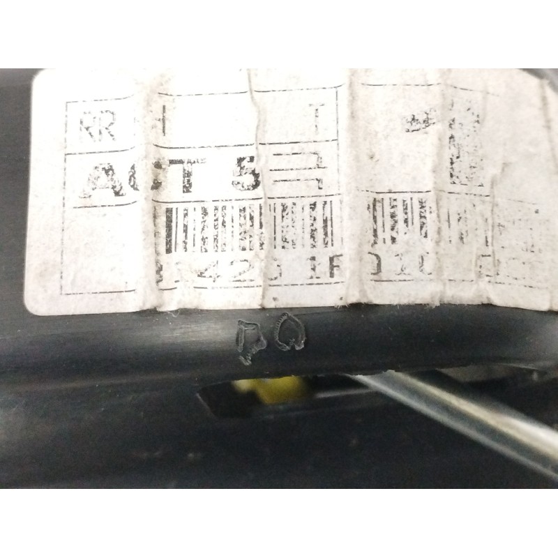 CERRADURA PUERTA TRASERA DERECHA