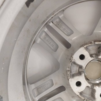 Recambio de llanta para hyundai kona 1.0 tgdi cat referencia OEM IAM 52910J9100 6,5JX16ET44 5H 5X115