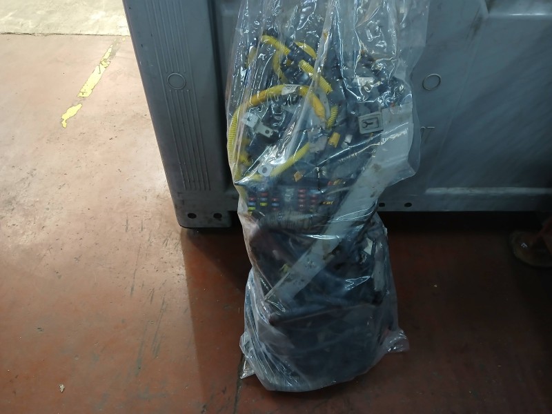 Recambio de instalacion electrica para hyundai h 1 2.5 turbodiesel cat referencia OEM IAM Recambio de instalacion electrica para hyundai h 1 2.5 turbodiesel cat referencia OEM IAM
