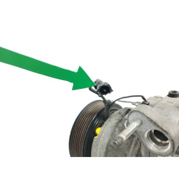 Recambio de compresor aire acondicionado para kia sorento 2.5 crdi cat referencia OEM IAM 1625023500  