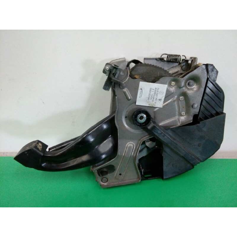 Recambio de palanca freno de mano para volkswagen touareg (7la) tdi r5 referencia OEM IAM 7L0721797E PEDAL FRENO ESTACIONAMIENTO