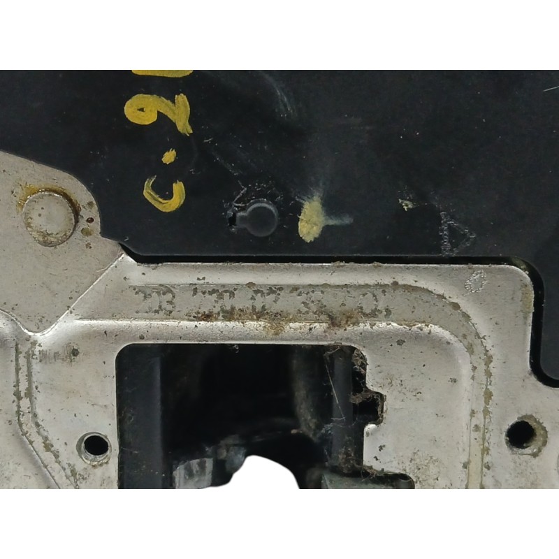 CERRADURA PUERTA DELANTERA DERECHA VEHICULO INGLES