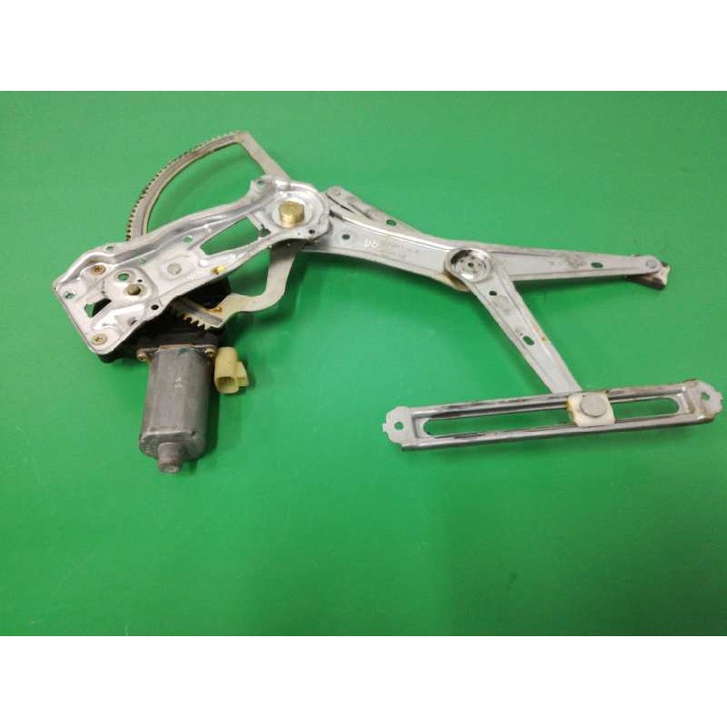 Recambio de elevalunas delantero derecho para mercedes-benz clase m (w163) 400 cdi (163.128) referencia OEM IAM TIJERA 6004PA103