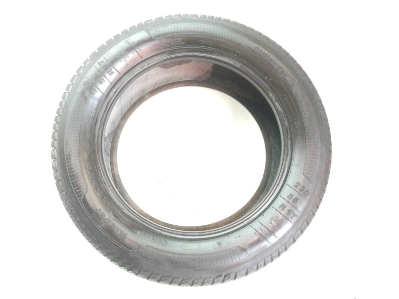 Recambio de neumatico para para varios modelos referencia OEM IAM 23555R17 KLEBER CITILANDER