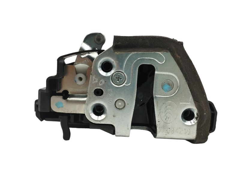 Recambio de cerradura puerta trasera izquierda para toyota auris 1.2 16v turbo cat referencia OEM IAM 6906005051  