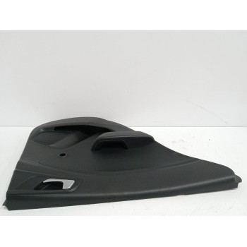 Recambio de guarnecido puerta trasera izquierda para hyundai i20 1.2 16v cat referencia OEM IAM 83330C8000  