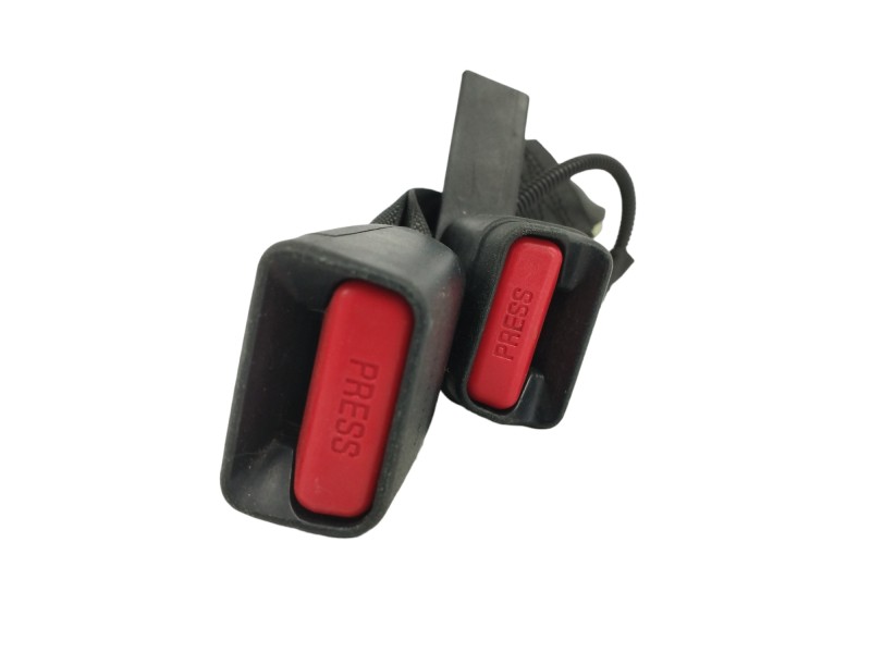Recambio de enganche cinturon izquierdo para toyota auris 1.2 16v turbo cat referencia OEM IAM TRASERO Recambio de enganche cinturon izquierdo para toyota auris 1.2 16v turbo cat referencia OEM IAM TRASERO