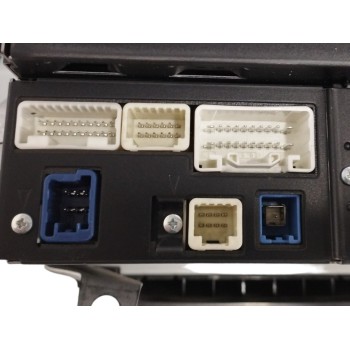 Recambio de sistema audio / radio cd para lexus rx 3.3 v6 24v cat referencia OEM IAM 8612048A60  