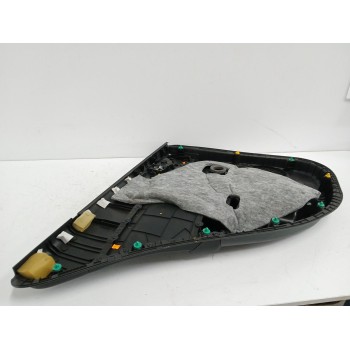 Recambio de guarnecido puerta trasera derecha para hyundai i20 1.2 16v cat referencia OEM IAM 83340C8000  