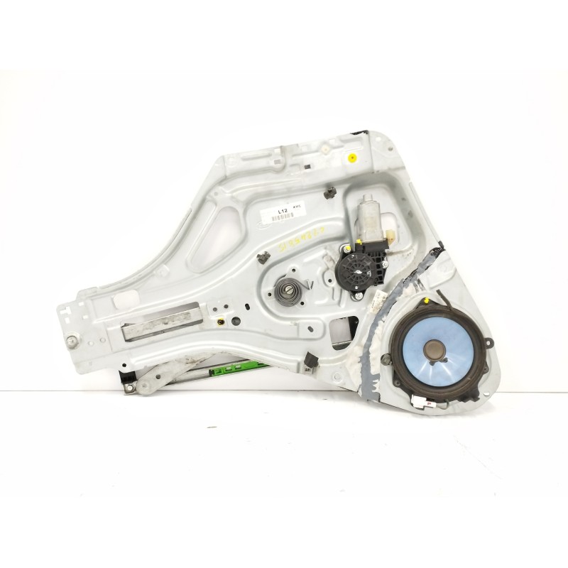 ELEVALUNAS DELANTERO IZQUIERDO 824701FXXX