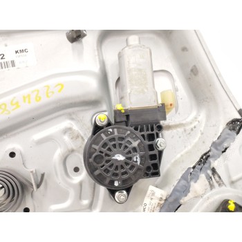 Recambio de elevalunas delantero izquierdo para kia sportage 2.0 crdi referencia OEM IAM 824701F120 824701FXXX 