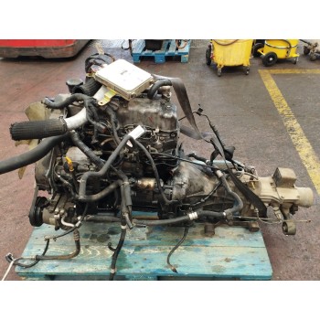 Recambio de despiece motor para hyundai h 1 2.5 turbodiesel cat referencia OEM IAM D4BH  BOMBA ELECTRICA
