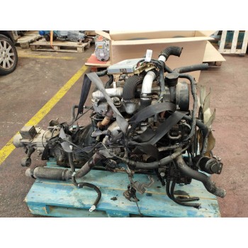 Recambio de despiece motor para hyundai h 1 2.5 turbodiesel cat referencia OEM IAM D4BH  BOMBA ELECTRICA