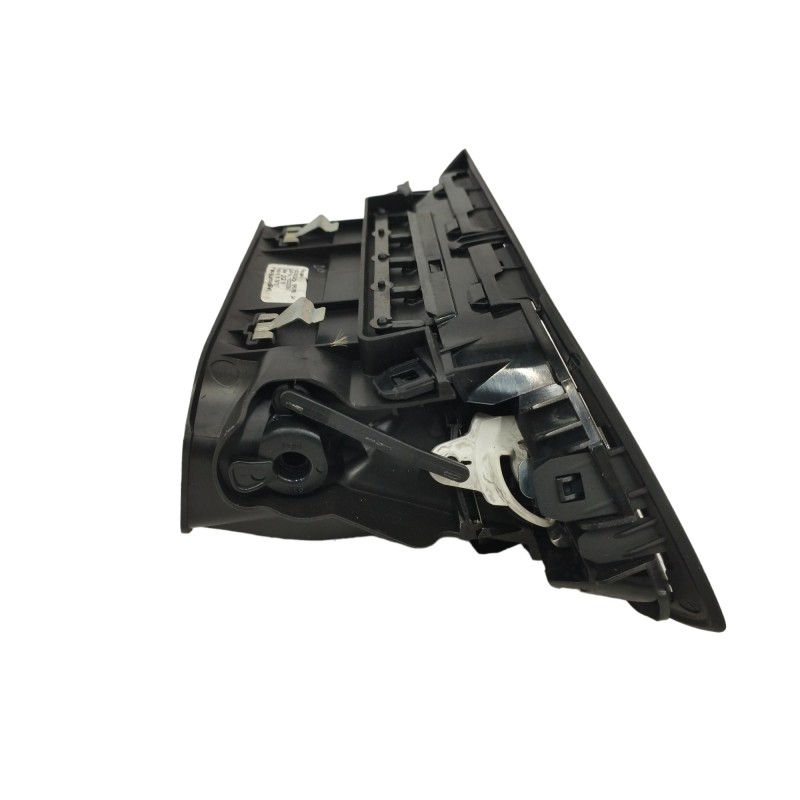 REJILLA AIREADORA LADO DERECHO