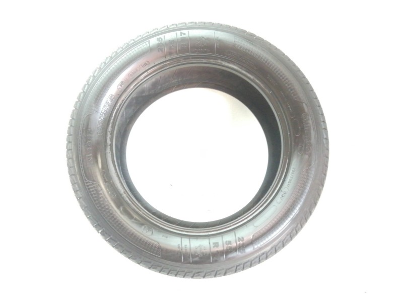 Recambio de neumatico para para varios modelos referencia OEM IAM 23555R17 KLEBER CITILANDER