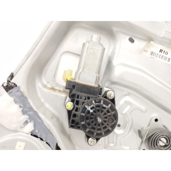 Recambio de elevalunas delantero derecho para kia sportage 2.0 crdi referencia OEM IAM 824701F100 824801FXXX 