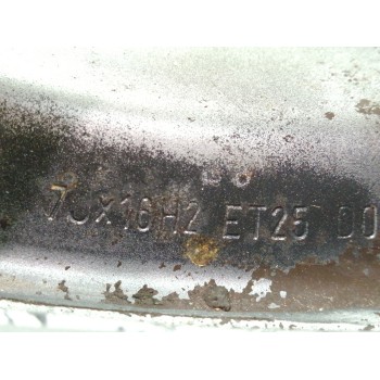 Recambio de llanta para nissan terrano/terrano.ii (r20) 2.7 turbodiesel referencia OEM IAM 403000X801 7JX16H2 ET25 