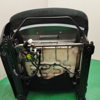 Recambio de asiento delantero derecho para nissan x-trail (t32) 1.3 16v cat referencia OEM IAM   