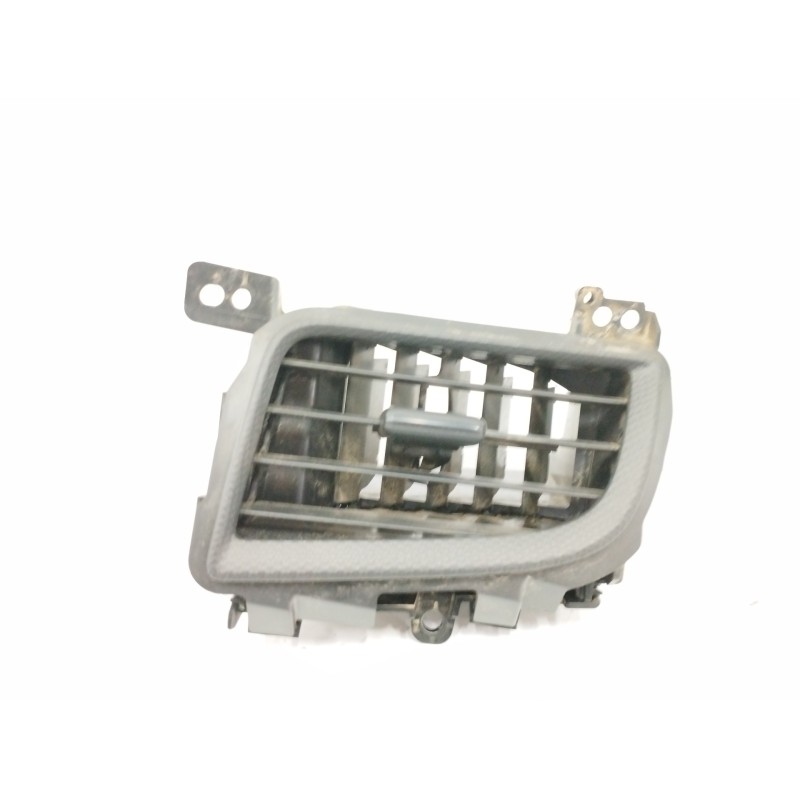 Recambio de rejilla aireadora para mitsubishi l200 / triton (kj_, kk_, kl_) 2.2 di-d 4wd referencia OEM IAM 8030A316ZZ DELANTERA