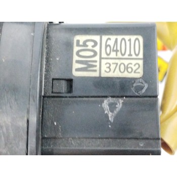 Recambio de anillo airbag para toyota corolla (e12) 1.4 turbodiesel cat referencia OEM IAM 6401037062  