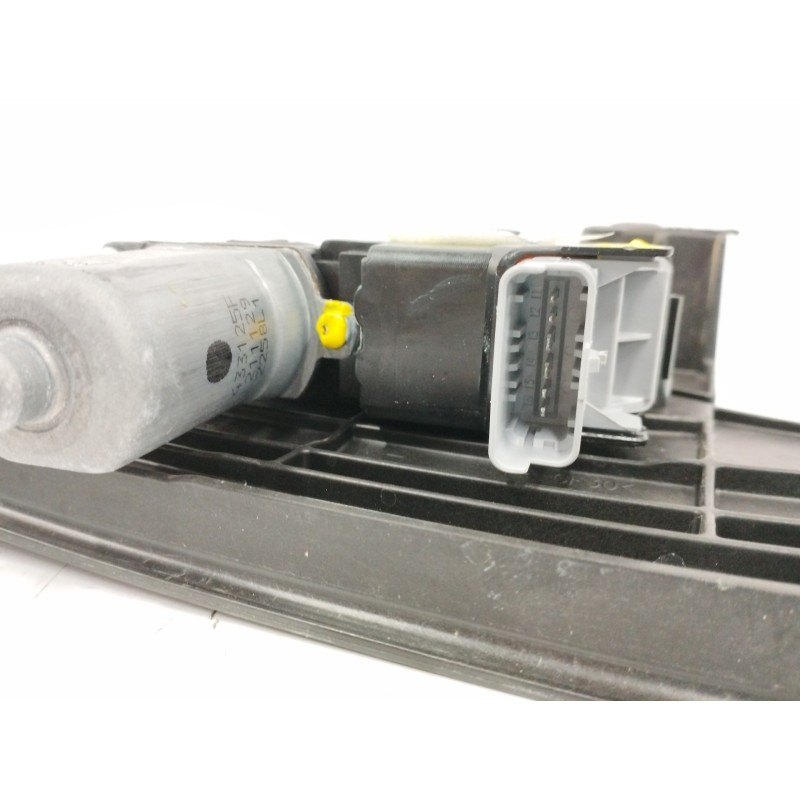 ELEVALUNAS TRASERO IZQUIERDO 9843774480