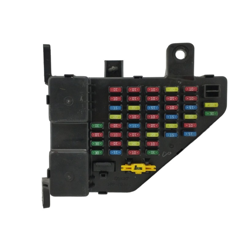 Recambio de caja reles / fusibles para hyundai tucson (jm) 2.0 referencia OEM IAM 911102E001  