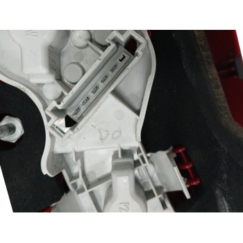 Recambio de piloto trasero derecho para mercedes-benz clase a (w169) 2.0 cat referencia OEM IAM A1698203064  