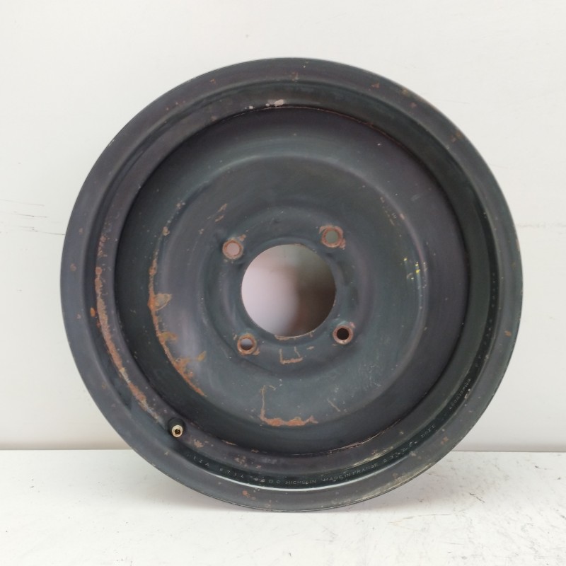 Recambio de llanta para ligier ambra gls referencia OEM IAM  400B13FHB 