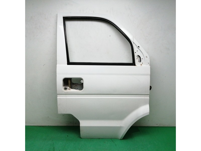Recambio de puerta delantera derecha para dfsk v22 1.3 cc referencia OEM IAM OBSERVAR FOTOS Recambio de puerta delantera derecha para dfsk v22 1.3 cc referencia OEM IAM OBSERVAR FOTOS