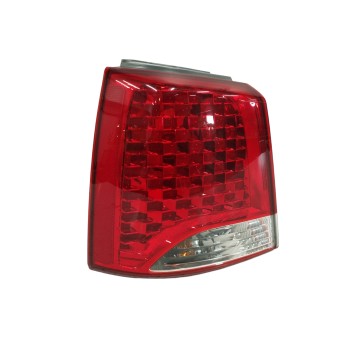 Recambio de piloto trasero izquierdo para kia sorento ii (xm) 2.0 crdi referencia OEM IAM 924012P0  