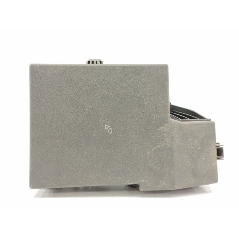 Recambio de caja reles / fusibles para mitsubishi l200 / triton (kj_, kk_, kl_) 2.2 di-d 4wd referencia OEM IAM 8565A499  