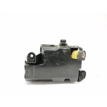 Recambio de caja reles / fusibles para mitsubishi l200 / triton (kj_, kk_, kl_) 2.2 di-d 4wd referencia OEM IAM 8565A499  