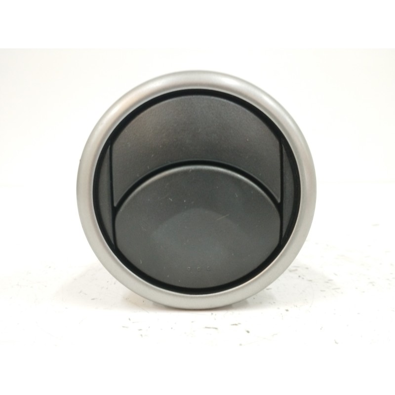 Recambio de rejilla aireadora para mazda 3 berlina (bk) 2.0 16v cat referencia OEM IAM  DERECHA 