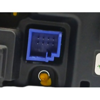 Recambio de pantalla multifuncion para mercedes-benz clase cla (w117) shooting brake cla 220 d (117.903) referencia OEM IAM A166