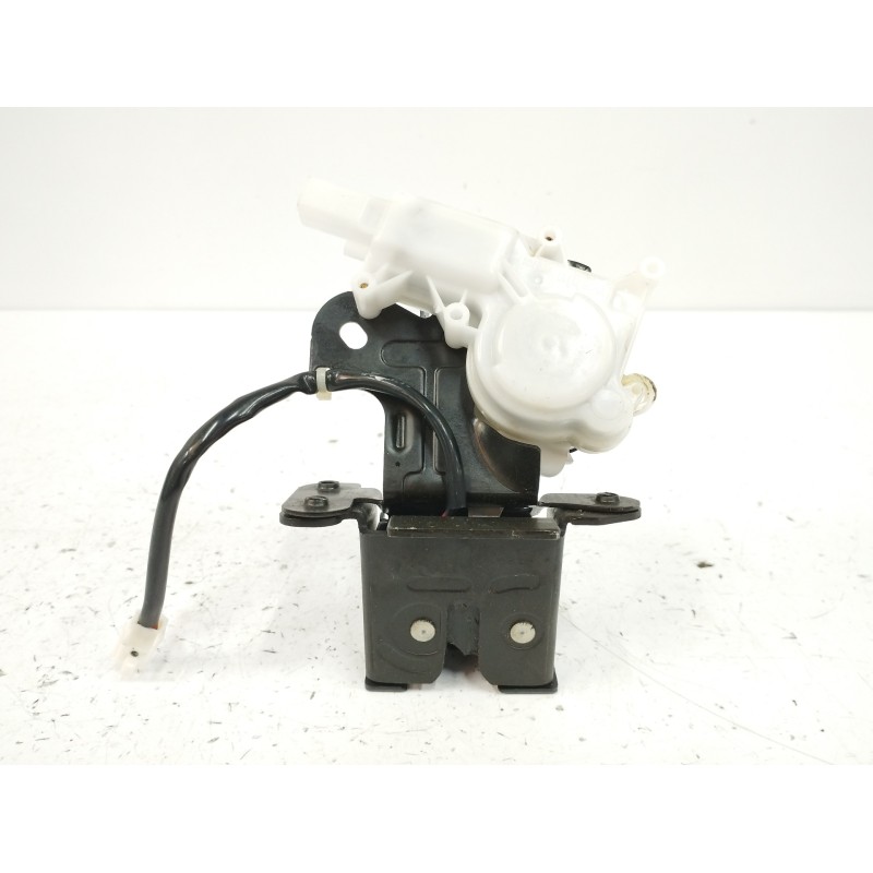 Recambio de cerradura maletero / porton para mazda 3 berlina (bk) 2.0 16v cat referencia OEM IAM   