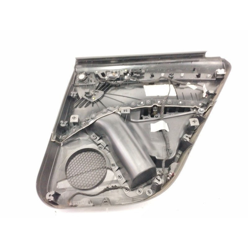 GUARNECIDO PUERTA TRASERA IZQUIERDA NEGRO