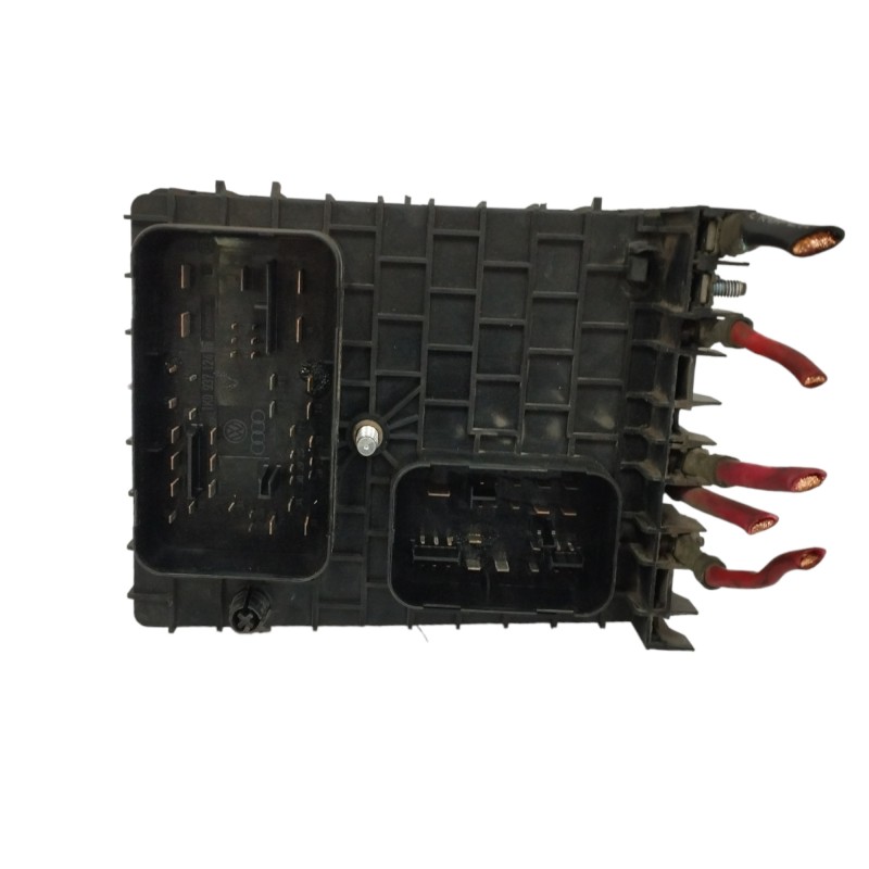 CAJA RELES / FUSIBLES