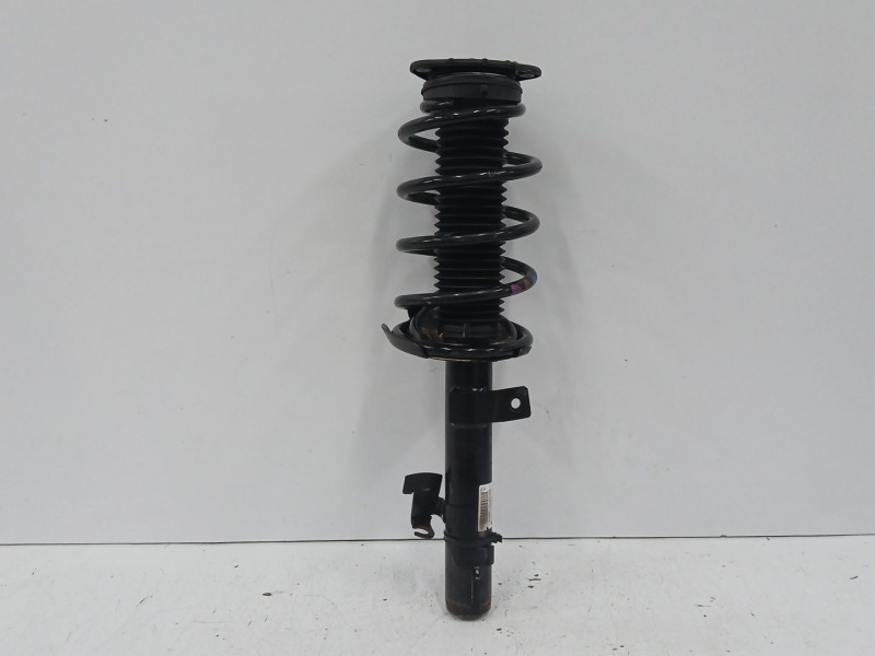 Recambio de amortiguador delantero derecho para ford kuga (cbv) 2.0 tdci cat referencia OEM IAM 8V4118045EA Recambio de amortiguador delantero derecho para ford kuga (cbv) 2.0 tdci cat referencia OEM IAM 8V4118045EA