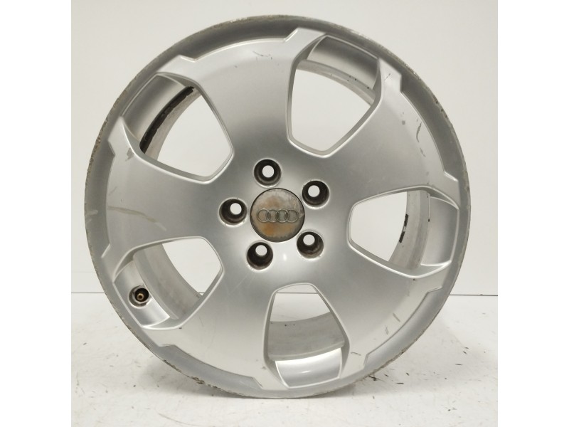 Recambio de llanta para audi a3 (8p) 1.9 tdi referencia OEM IAM 8P0601025C 7,5JX17H2 ET56 5H 5X112