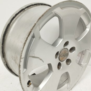 Recambio de llanta para audi a3 (8p) 1.9 tdi referencia OEM IAM 8P0601025C 7,5JX17H2 ET56 5H 5X112