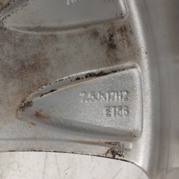 Recambio de llanta para audi a3 (8p) 1.9 tdi referencia OEM IAM 8P0601025C 7,5JX17H2 ET56 5H 5X112