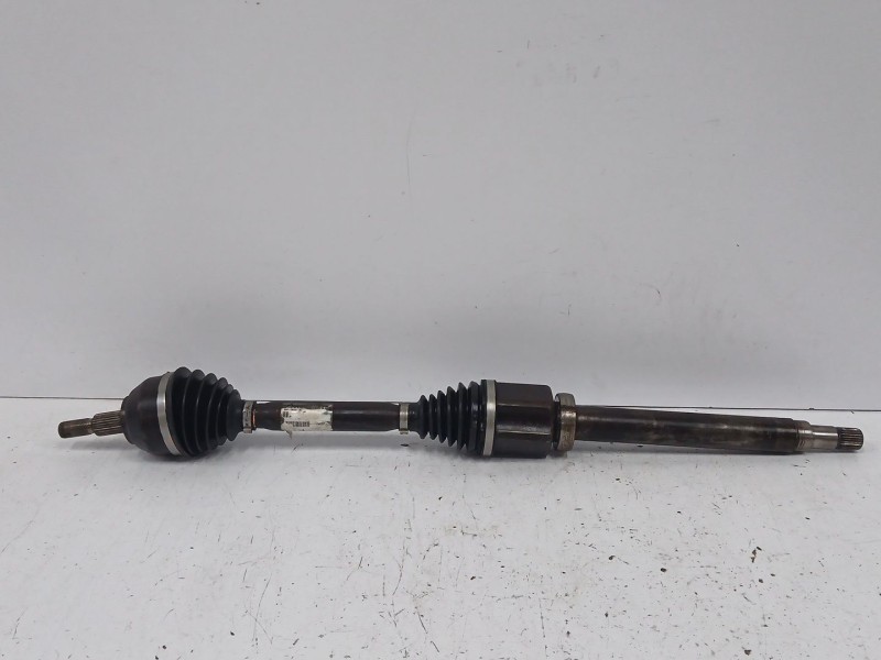 Recambio de transmision delantera derecha para ford kuga (cbv) 2.0 tdci cat referencia OEM IAM 8V413B436BC Recambio de transmision delantera derecha para ford kuga (cbv) 2.0 tdci cat referencia OEM IAM 8V413B436BC