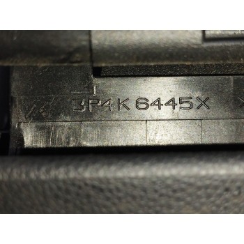 Recambio de apoyabrazos central para mazda 3 berlina (bk) 2.0 16v cat referencia OEM IAM BP4K6445X  