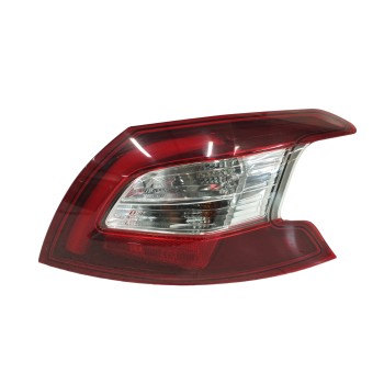 Recambio de piloto trasero derecho para peugeot 308 1.6 blue-hdi fap referencia OEM IAM 9677817580  